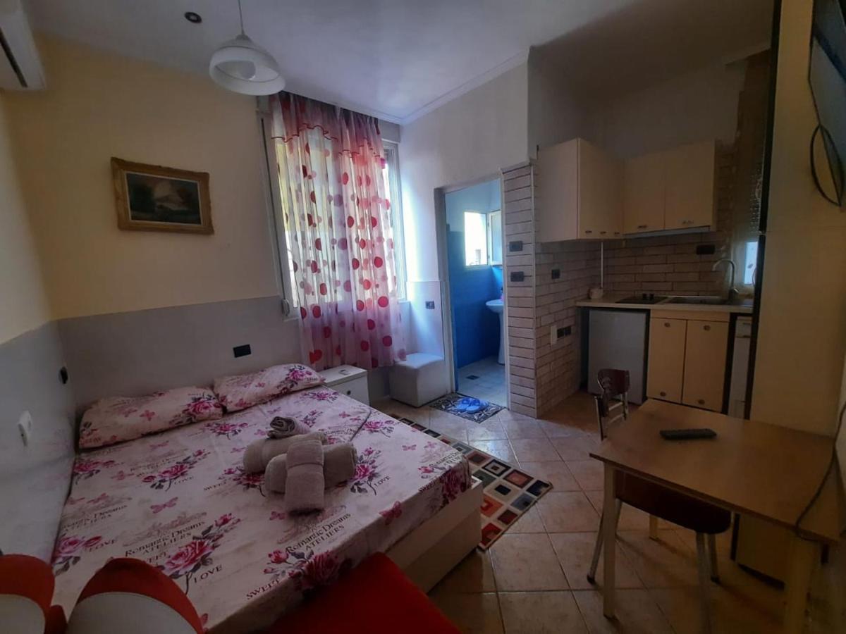 Lovely Apt.1-7 * Tirana